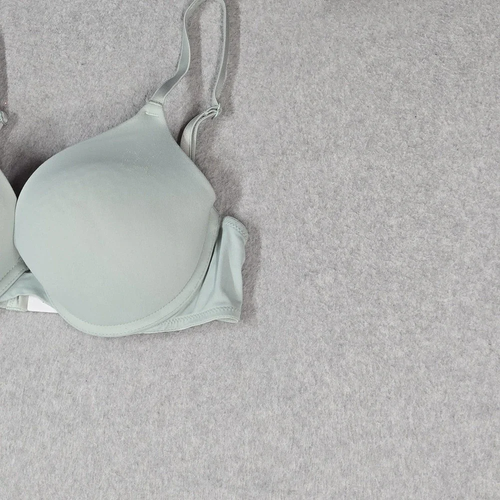 PINK Victoria's Secret Women Bra 34C Light Green Padded T Shirt Underwired READ